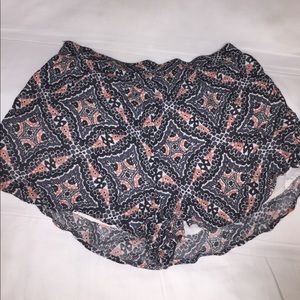 Abercrombie & Fitch detailed shorts